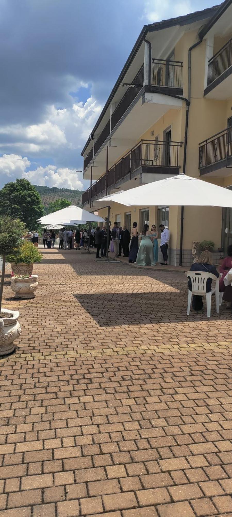 Hotel Grandinetti Parenti Esterno foto
