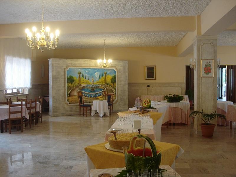 Hotel Grandinetti Parenti Esterno foto