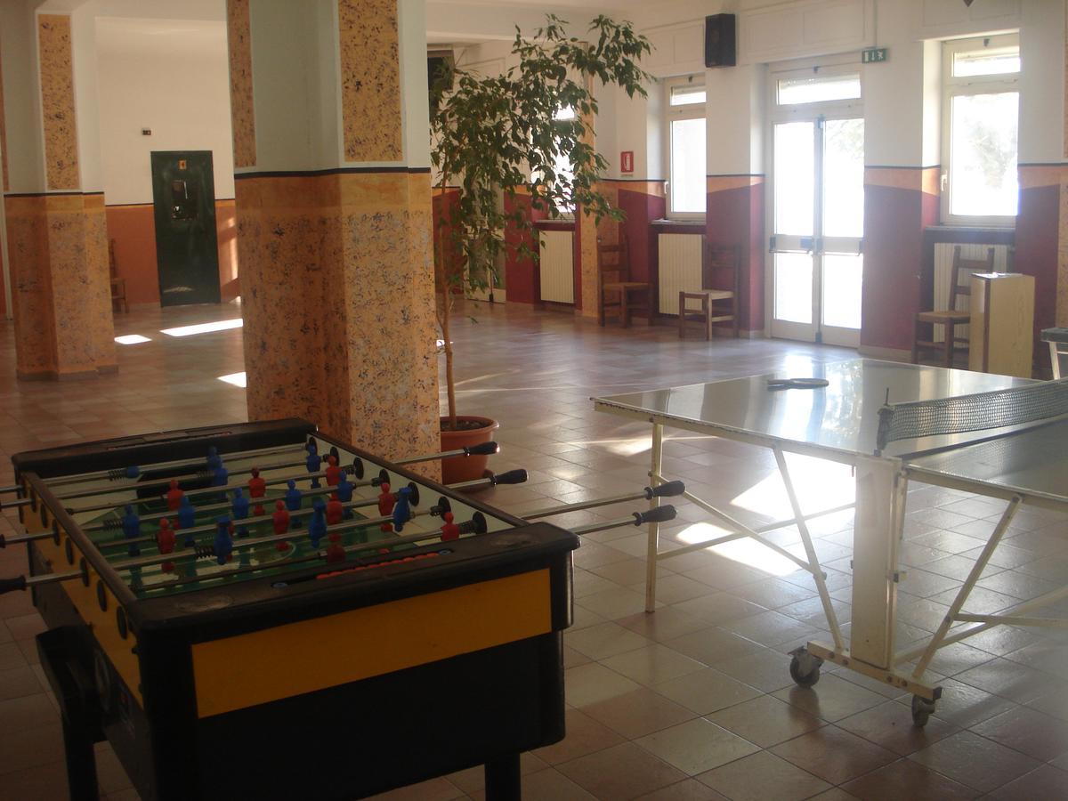 Hotel Grandinetti Parenti Esterno foto