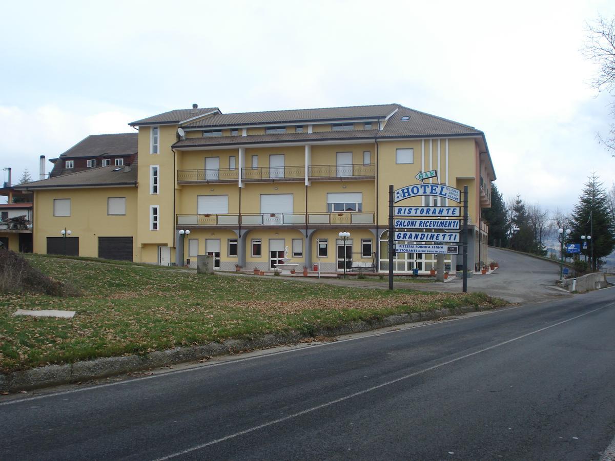 Hotel Grandinetti Parenti Esterno foto