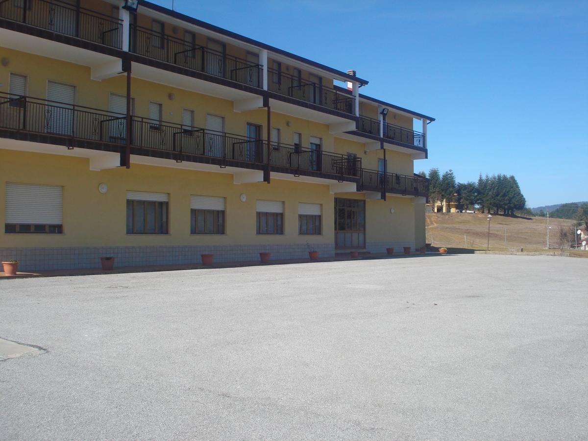 Hotel Grandinetti Parenti Esterno foto