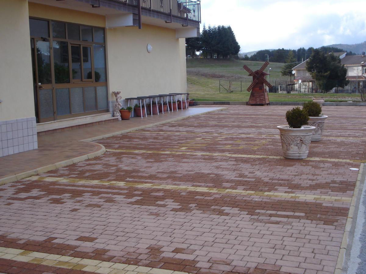 Hotel Grandinetti Parenti Esterno foto