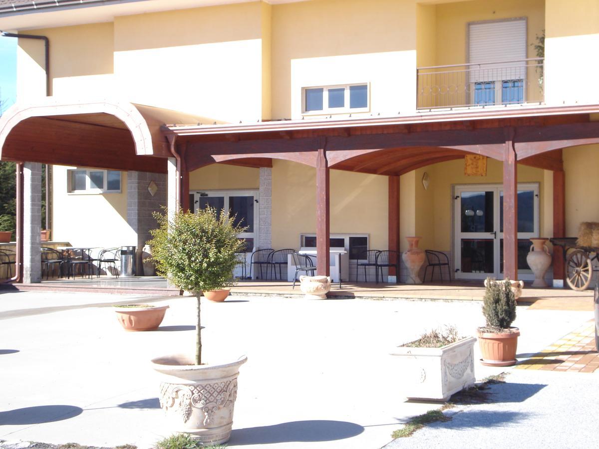 Hotel Grandinetti Parenti Esterno foto
